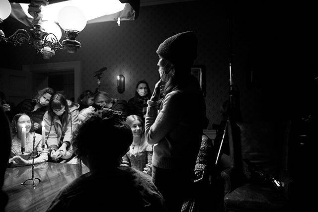 Director Frances O’Connor on the set of Emily.